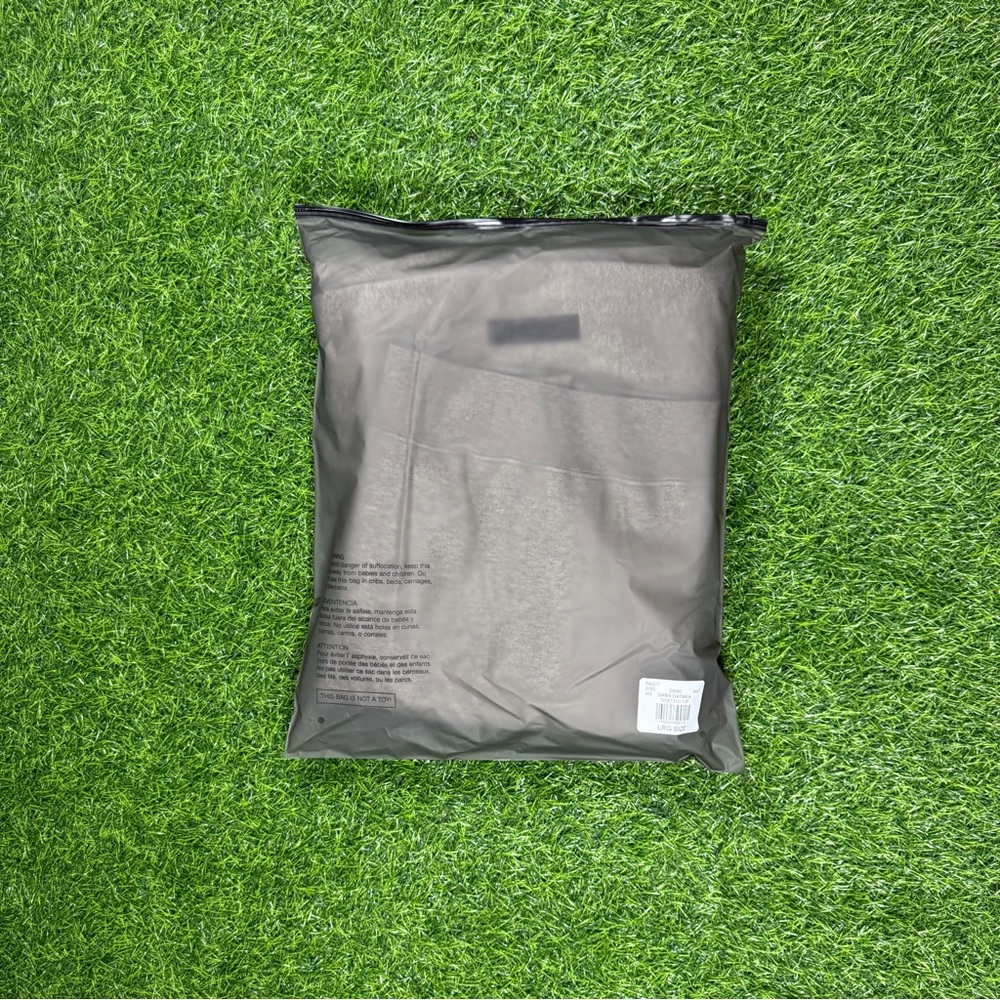 Fear Of God Essentials Dark Oatmeal SS22 Hoodie - Picture 12 of 12